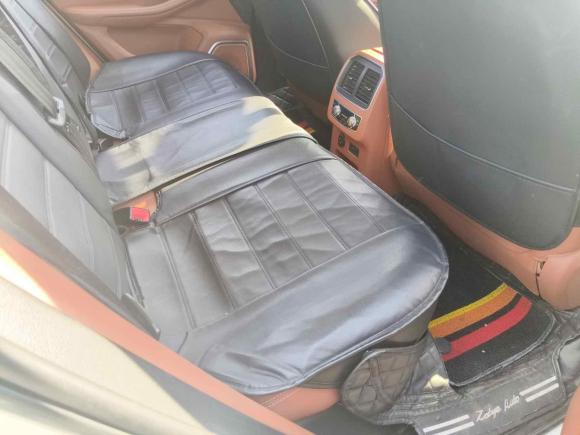 [上海·渝A] 二手众泰众泰SR92017款 2.0T 自动极致之梦版