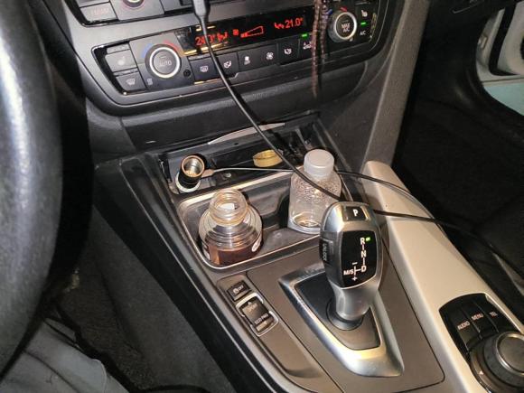 [杭州·浙B] 二手宝马宝马3系2014款 320i 时尚型