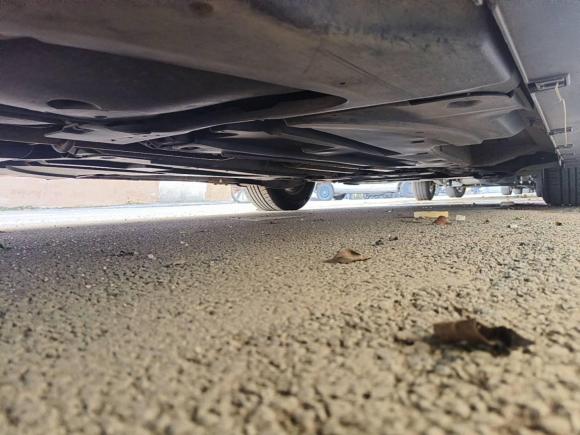 [深圳·粤B] 二手雪铁龙雪铁龙C52014款 2.0L 自动尊悦型