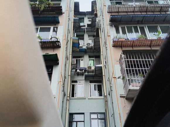 [成都·川A] 二手别克威朗2018款 三厢 15S 自动领先型