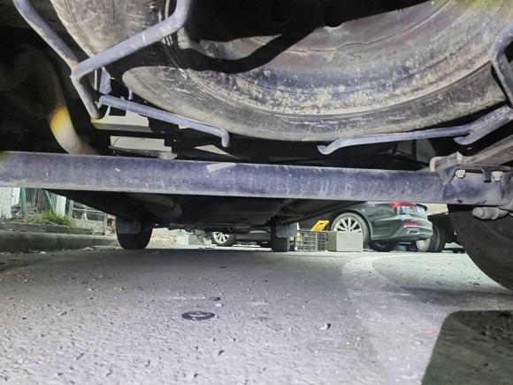 [宁波·浙B] 二手上汽大通MAXUS新途V802019款 2.5T经典款6挡手动傲运通改款长轴中顶7座