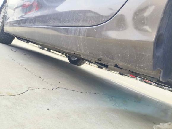 [上海·沪D] 二手标致标致4082015款 1.2T 自动豪华版