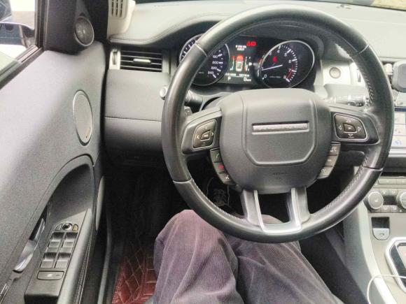 [成都·川A] 二手路虎揽胜极光2015款 2.0T 五门智耀版