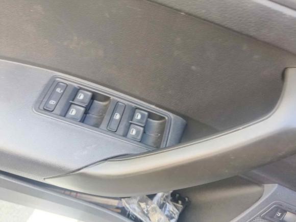 [苏州·苏E] 二手大众桑塔纳2015款 1.6L 手动风尚版