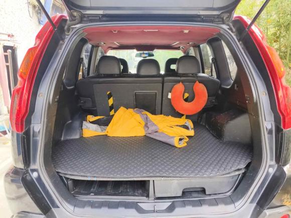 [宁波·浙B] 二手日产奇骏2010款 2.5L CVT旗舰版 4WD