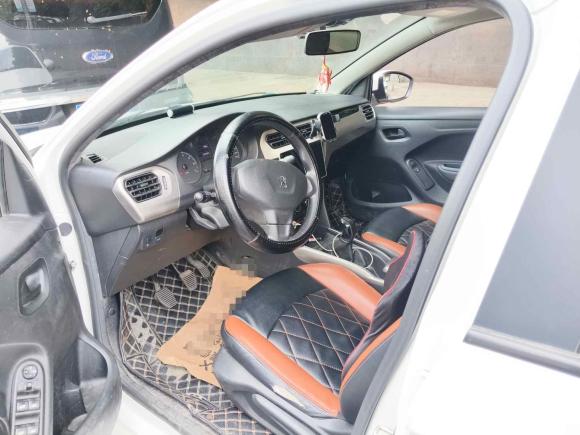 [成都·川A] 二手标致标致3012018款 1.6L 手动舒适版