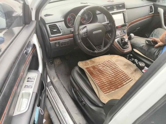 [广州·粤A] 二手哈弗哈弗H62017款 红标 运动版 1.5T 手动两驱精英型