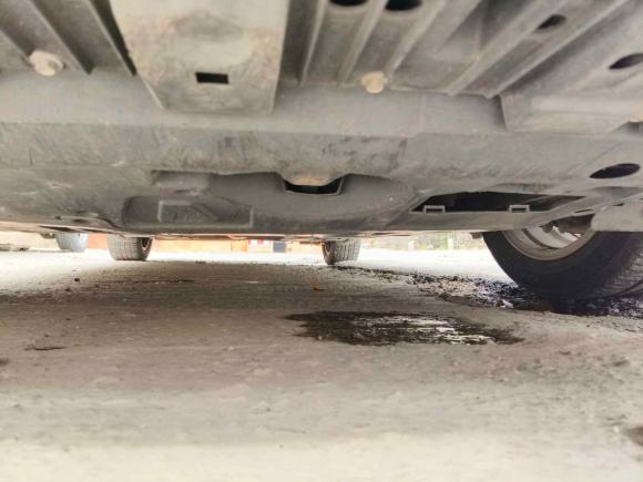 [深圳·湘M] 二手丰田雷凌2017款 改款双擎 1.8H GS E-CVT精英天窗版 国V