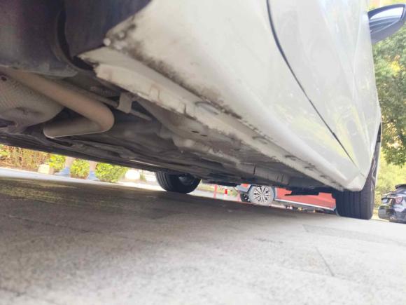 [杭州·浙A] 二手荣威荣威i52020款 1.5L 手动4G互联领豪旗舰版