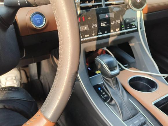 [济南·鲁A] 二手丰田亚洲龙2019款 双擎 2.5L Limited旗舰版 国V