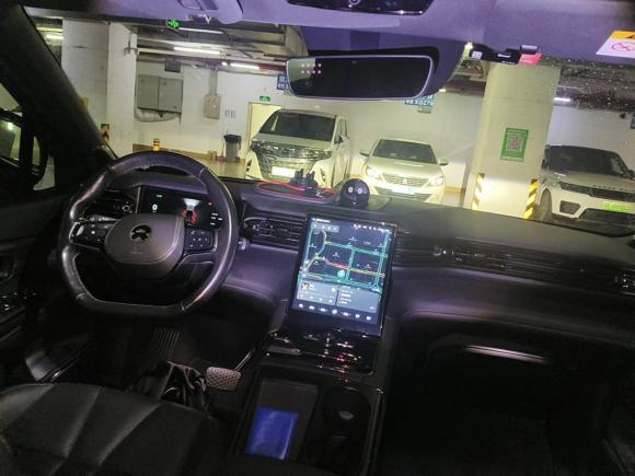 [深圳·粤B] 二手蔚来蔚来ES82022款 100kWh 六座版