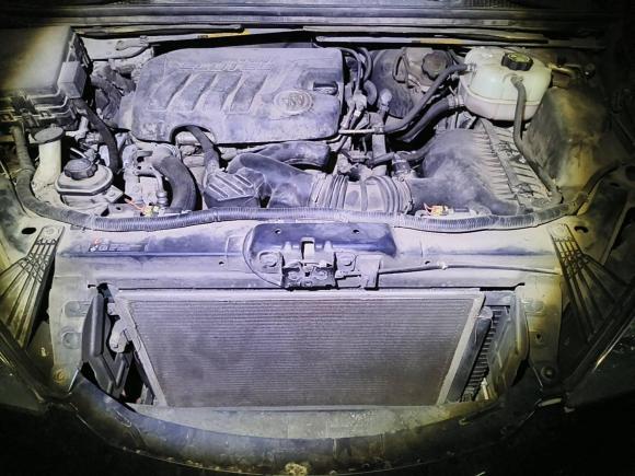 [济南·鲁A] 二手别克别克GL82011款 2.4L LT行政版