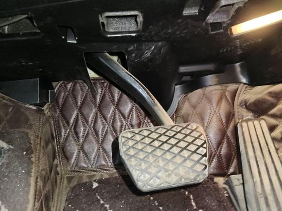 [济南·鲁A] 二手宝马宝马5系2014款 525Li 豪华设计套装