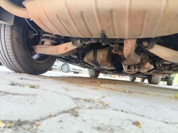 [广州·粤A] 二手凯迪拉克凯迪拉克SRX2015款 3.0L 舒适型