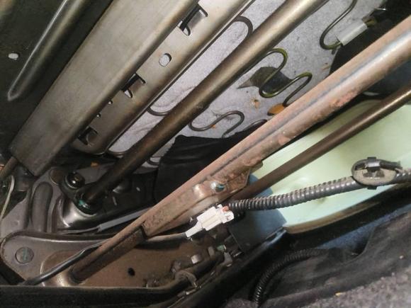 [西安·陕A] 二手日产骊威2013款 1.6XE CVT舒适版