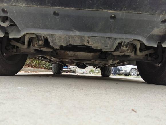 [西安·陕U] 二手日产途达2020款 2.5L XE 手动两驱精英版