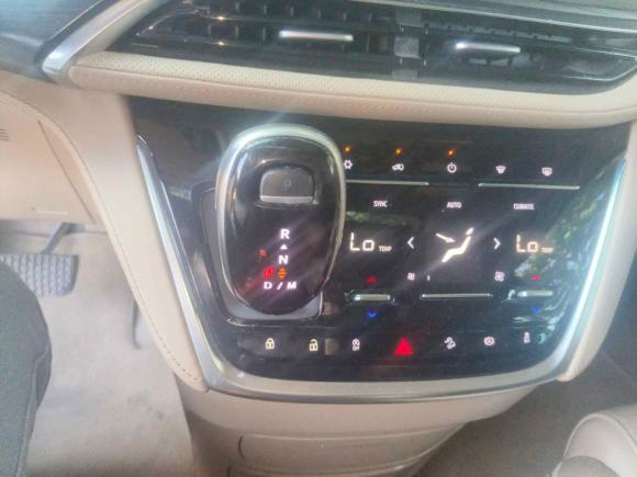 [深圳·粤B] 二手别克别克GL82020款 ES陆尊 653T 豪华型