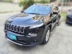 [上海·沪A]Jeep  自由光  2016款 2.4L 专业智能版