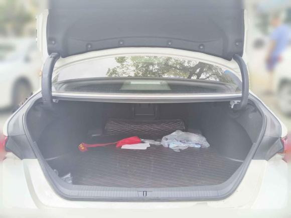 [武汉·鄂A] 二手丰田亚洲龙2019款 2.0L 进取版 国VI