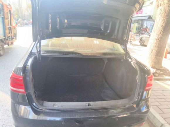 [苏州·苏E] 二手大众朗逸2015款 1.6L 手动风尚版