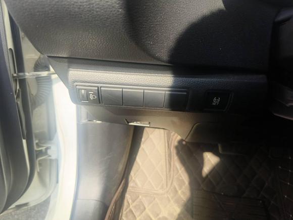 [深圳·粤L] 二手丰田雷凌2019款 185T CVT进取版 国VI