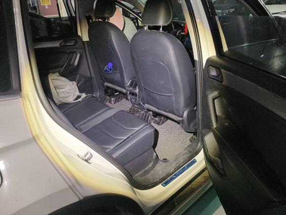 [广州·粤S] 二手大众途观L2018款 改款 330TSI 自动两驱豪华版