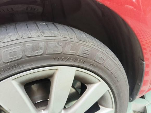 [上海·赣L] 二手奥迪奥迪A12013款 30 TFSI Sportback Ego