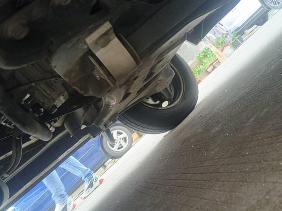 [常州·皖S] 二手东风御风御风2021款 2.4T后驱物流车极限高顶后双胎6-9座国VI YCY24140-60