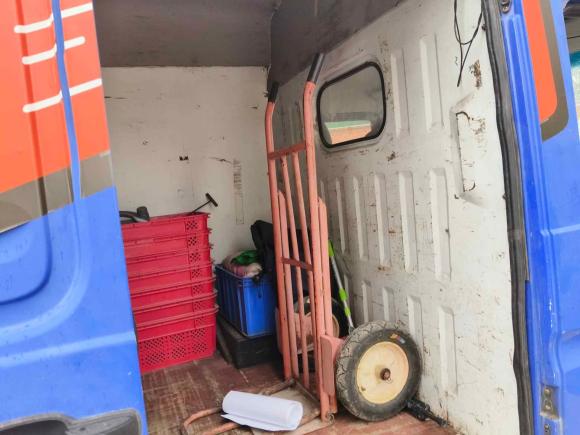 [青岛·鲁B] 二手依维柯都灵2009款 2.8T-V39基本型高顶