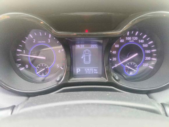 [上海·沪A] 二手江铃驭胜S3502013款 2.4T 自动两驱柴油豪华版5座