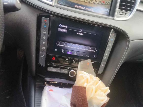 [无锡·苏B] 二手英菲尼迪英菲尼迪QX502020款 改款 2.0T 两驱时尚版