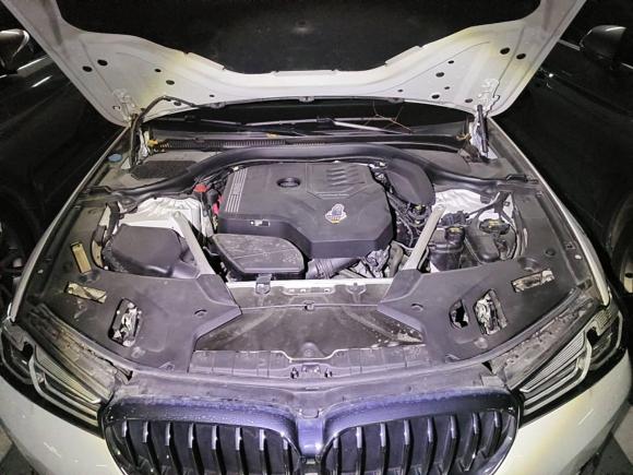 [武汉·鄂A] 二手宝马宝马5系2021款 530Li 领先型 豪华套装