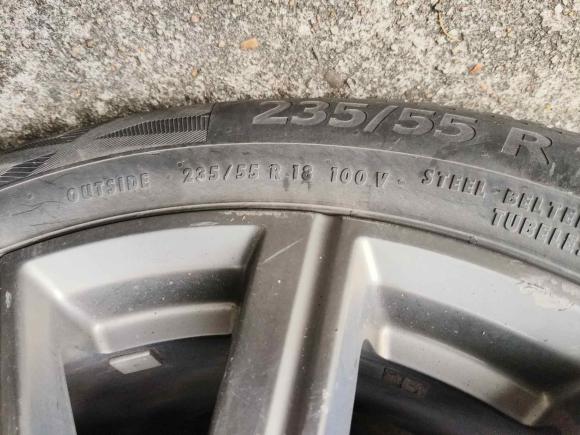 [广州·粤A] 二手凯迪拉克凯迪拉克XT42018款 28T 两驱豪华型