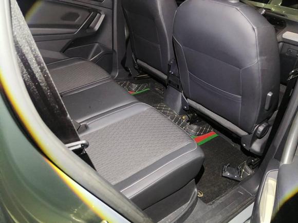 [南京·苏A] 二手大众途观L2017款 330TSI 自动两驱风尚版