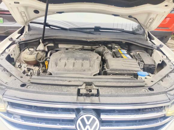 [上海·沪C] 二手大众途观X2021款 330TSI 两驱尊崇旗舰版