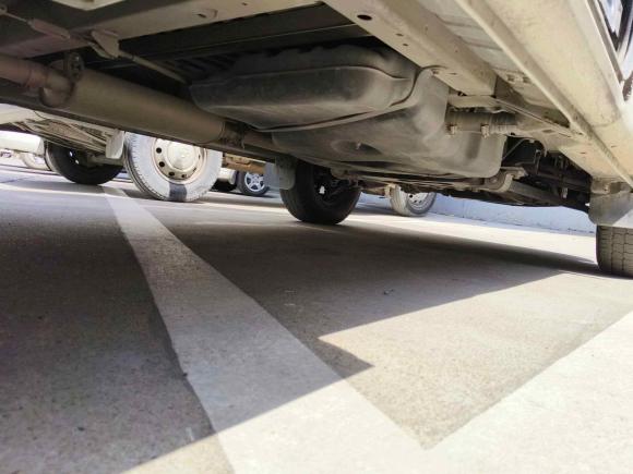 [嘉兴·浙F] 二手上汽大通MAXUS新途V802014款 2.5T 傲运通短轴中顶