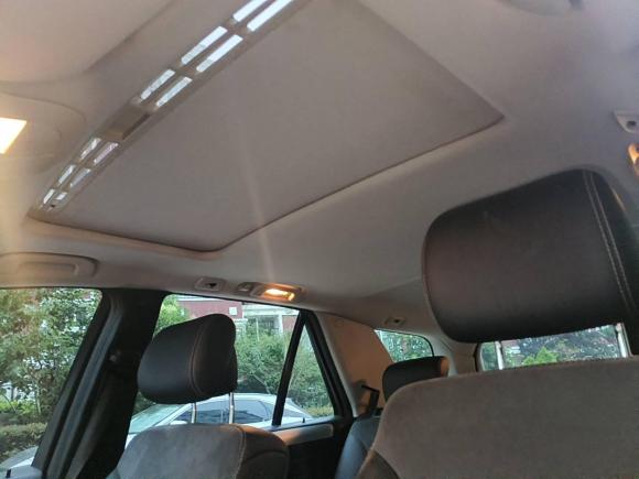 [青岛·鲁B] 二手奔驰奔驰M级2010款 ML 300 4MATIC