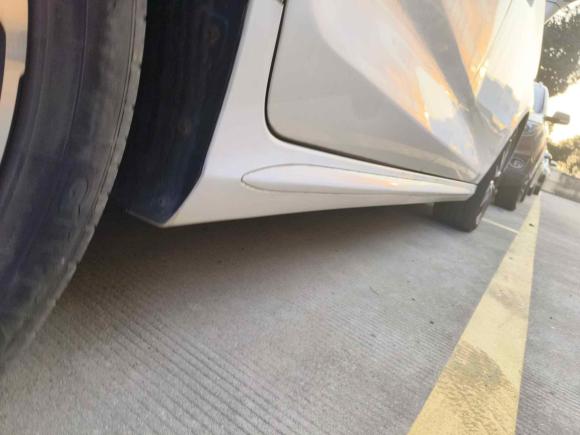 [上海·川H] 二手比亚迪宋MAX2017款 1.5T 自动智联精英型 7座