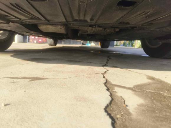 [上海·沪F] 二手别克君越2013款 2.4L SIDI领先舒适型