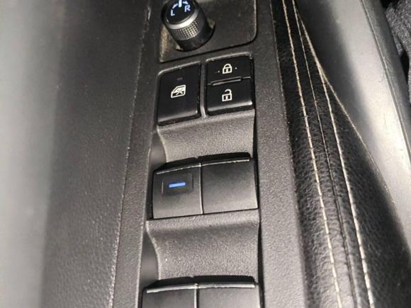 [温州·浙C] 二手丰田雷凌2019款 185T CVT豪华版 国VI