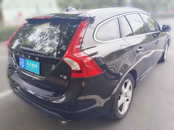 [无锡·苏B] 二手沃尔沃沃尔沃V602013款 T5 舒适版