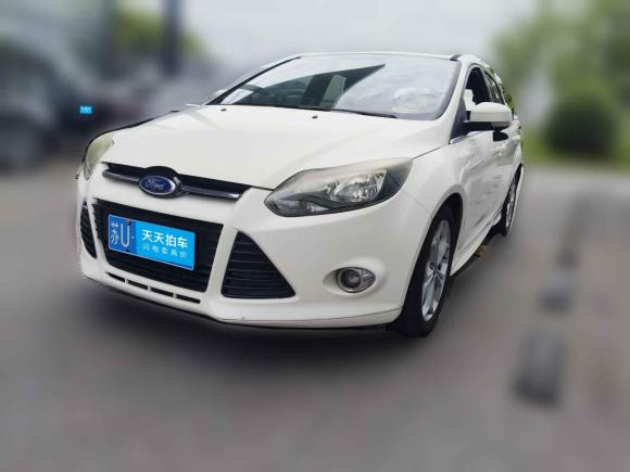 [苏州·苏U] 二手福特福克斯2012款 两厢 2.0L 手动豪华运动型