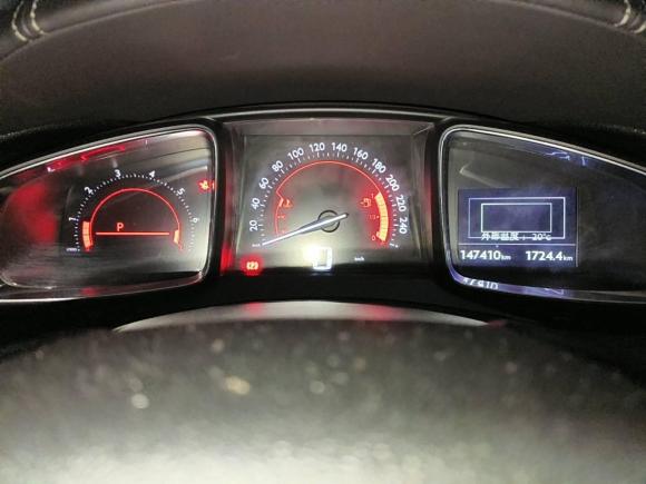 [武汉·鄂A] 二手DSDS 52013款 1.6T 尊享版THP200