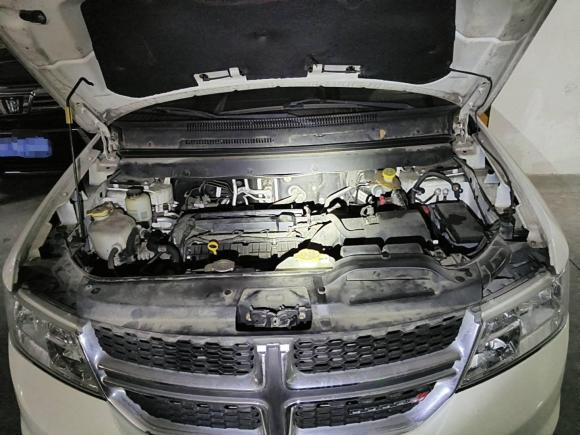 [上海·沪A] 二手道奇酷威2013款 2.4L 两驱尊尚版