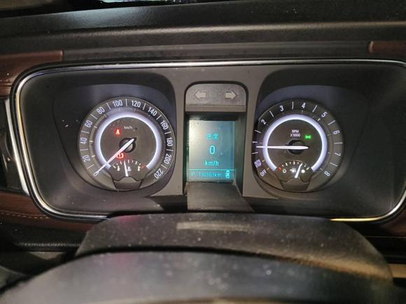 [成都·川A] 二手别克别克GL82018款 28T 豪华型 国VI