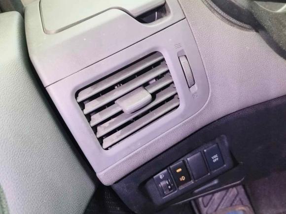 [成都·川A] 二手日产奇骏2010款 2.5L CVT豪华版 4WD