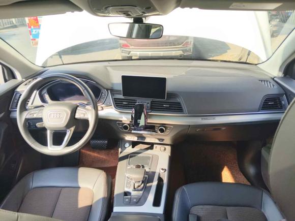 [广州·粤A] 二手奥迪奥迪Q5L2018款 40 TFSI 荣享时尚型 国VI