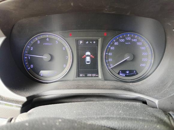 [上海·湘H] 二手现代名图2016款 1.8L 自动尊贵型DLX