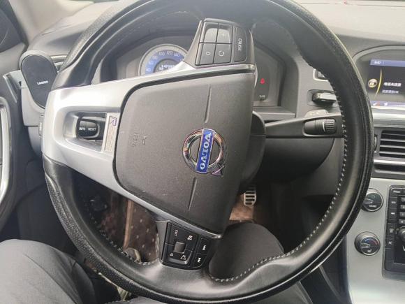 [成都·川S] 二手沃尔沃沃尔沃V602012款 T6 AWD 运动版