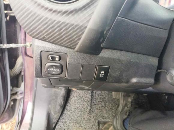 [广州·粤A] 二手丰田雷凌2017款 改款双擎 1.8H GS E-CVT精英天窗版 国V